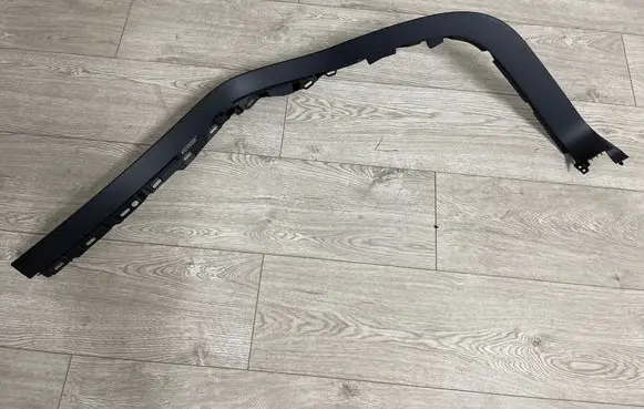 Tesla Model X (C) pillar trim 110512900d