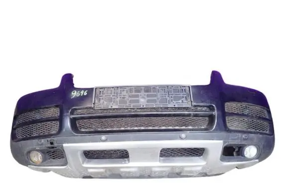 Volkswagen Touareg I Front bumper 7L6807217R