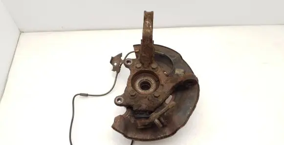 Toyota Verso Front wheel hub