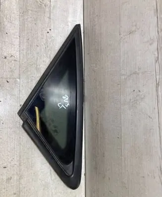 Audi A3 S3 8V Rear side window 8V5845299j