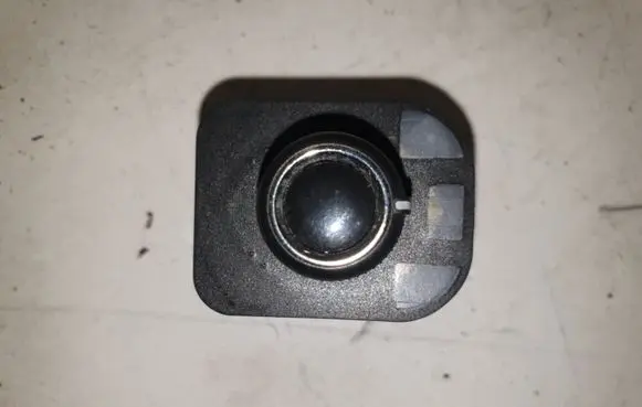 Audi A4 S4 B8 8K Wing mirror switch 8K0959565B