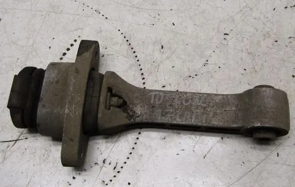 Hyundai Tucson TL Engine mount vacuum valve 21962-D7700
