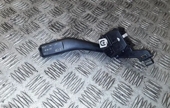 Volkswagen Touran I Light switch 1K0953513A