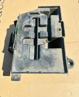 KIA Sportage Battery box tray 371502Y200