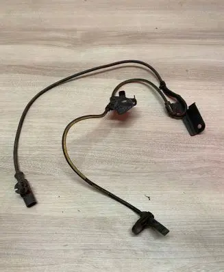Toyota Verso ABS brake wheel speed sensor 8954202061 F00c1g0001