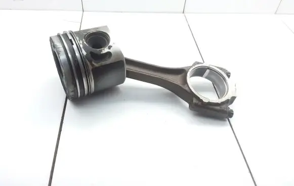 Volkswagen PASSAT B7 USA Piston 0386