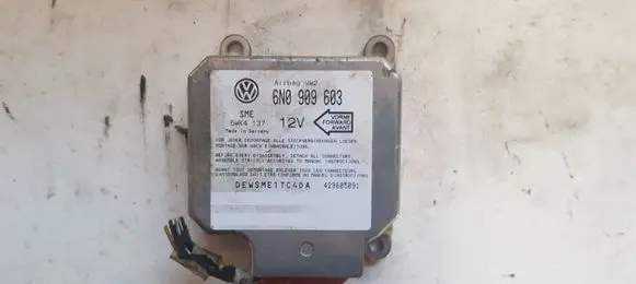 Volkswagen Golf III Airbag control unit/module 6N0909603