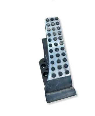 Mercedes-Benz C W204 Accelerator throttle pedal A2043000204 A1729020201