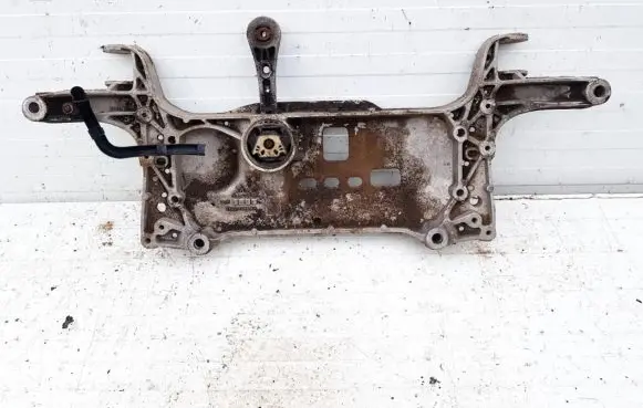 Volkswagen PASSAT CC Front subframe
