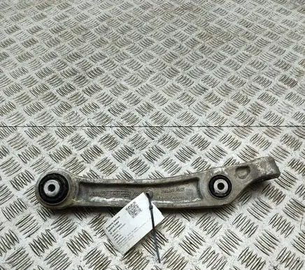 Audi Q8 Front lower control arm/wishbone 4M0407156E