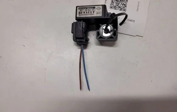Renault Scenic II - Grand scenic II Airbag deployment crash/impact sensor 8200682396 601298200