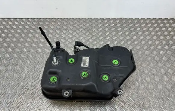 KIA Ceed AdBlue liquid reservoir 31500G4950