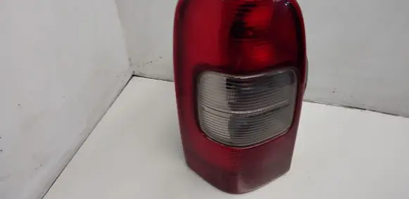 Opel Sintra Rear/tail lights 10406611 10406613