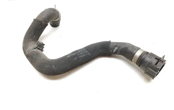 Mercedes-Benz A W177 Engine coolant pipe/hose