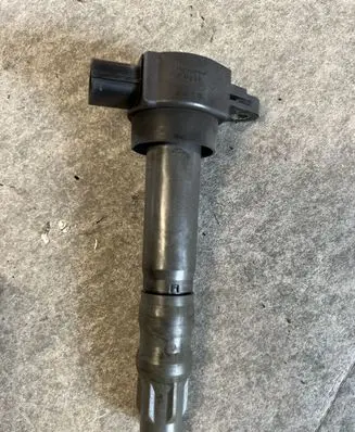 High voltage ignition coil