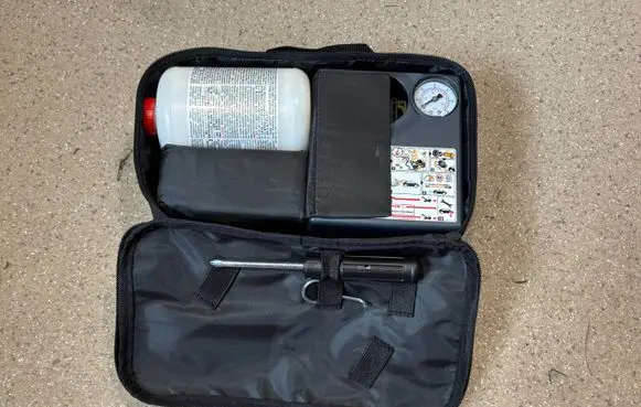 KIA EV6 Tire air pump compressor 