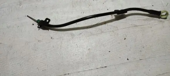 Oil level dip stick