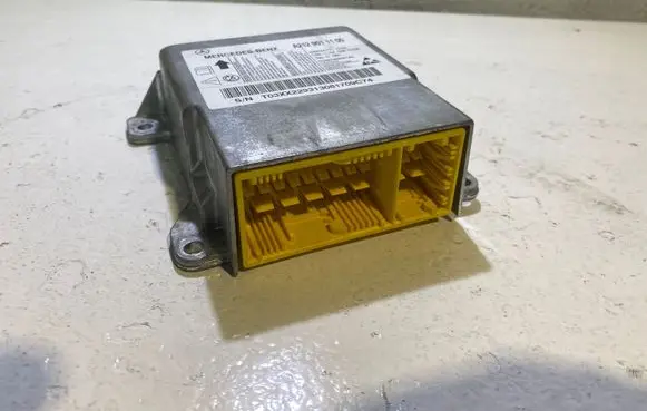 Mercedes-Benz E W212 Airbag control unit/module A2129011105