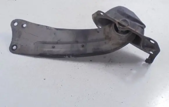 Rear upper control arm/wishbone