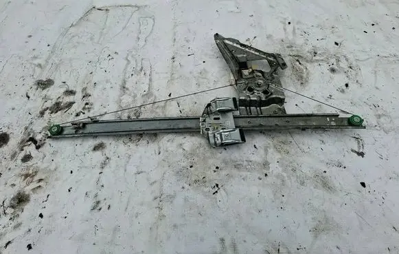 Mercedes-Benz Sprinter W906 Sliding door window regulator with motor 9067200046 A9067200046