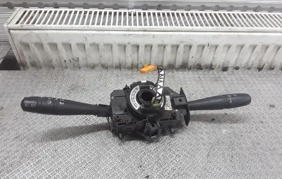 Renault Master II Wiper turn signal indicator stalk/switch V7700354626
