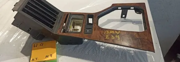 BMW 5 E39 Dashboard 