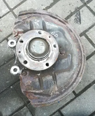 Citroen C5 Rear wheel hub