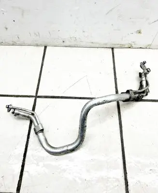 Volkswagen Tiguan Air conditioning (A/C) pipe/hose 000133943