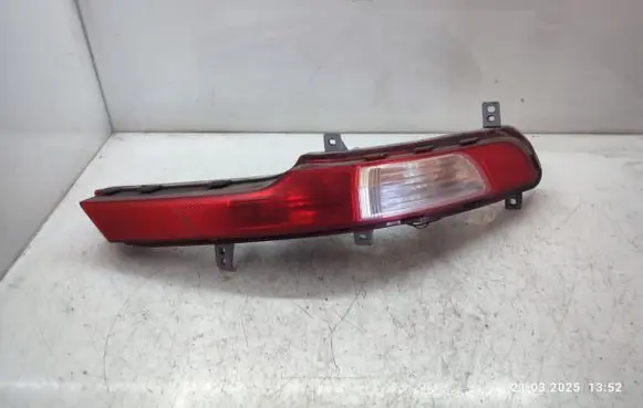 KIA Sportage Rear bumper light 