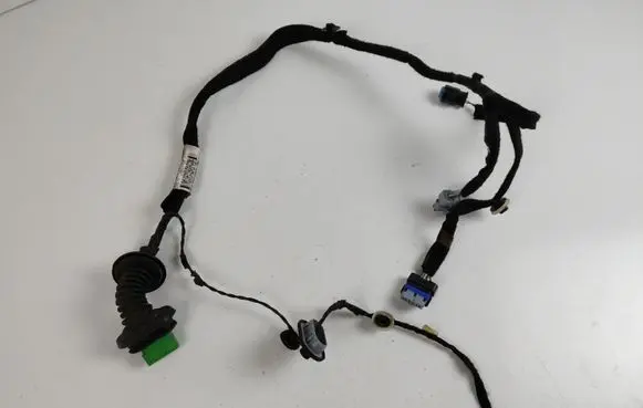 Citroen DS5 Rear door wiring loom 9801373180
