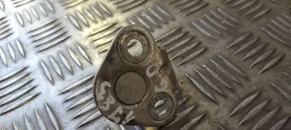 Fiat Stilo Rear door lock loop/hook striker 