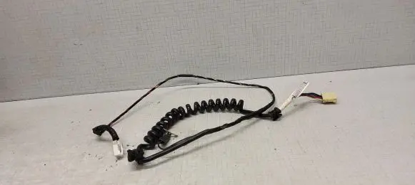 Toyota Aygo AB10 Tailgate/trunk wiring harness 821840H010G