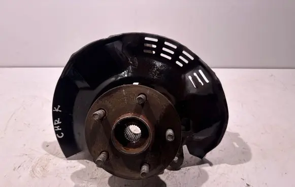 Toyota C-HR I Front wheel hub