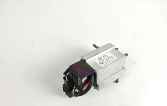 KIA Soul Air conditioning (A/C) expansion valve 97724E4100