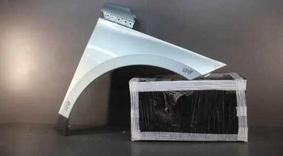 Skoda Enyaq iV Fender mounting bracket 