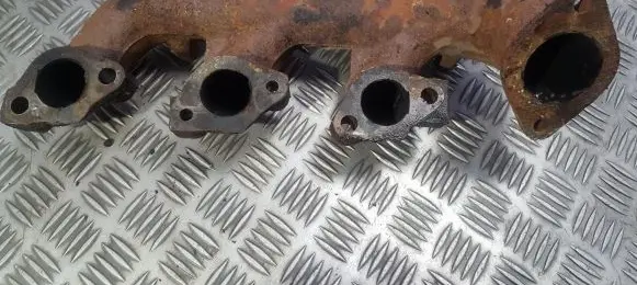 Dodge Grand Caravan Exhaust manifold