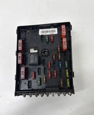 Volkswagen PASSAT B6 Fuse module 3C0937125 63592777