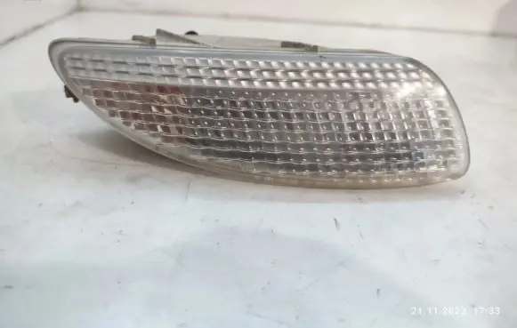 Front indicator light
