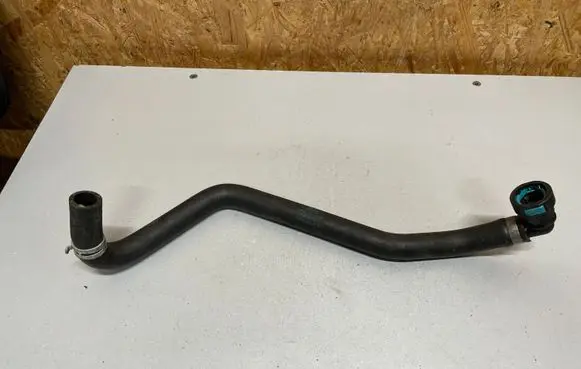 Ford Fiesta Engine coolant pipe/hose CM5G8B451