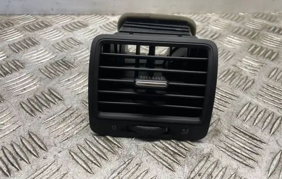 Volkswagen Golf V Dashboard side air vent grill/cover trim 1K0819710 1K0819704