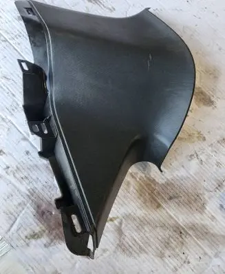 (D)pillar trim (top)