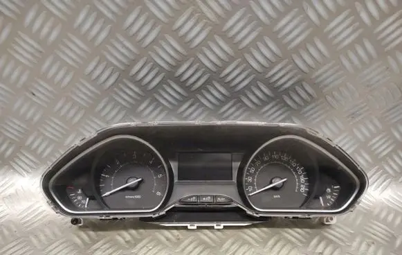 Peugeot 2008 I Speedometer (instrument cluster) 9813848980
