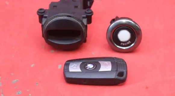 BMW 5 E60 E61 Ignition lock 6954722-10