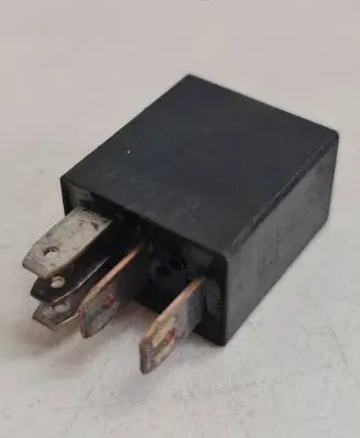 Jeep Grand Cherokee (WJ) Other relay 04671167 0161A23B 21911
