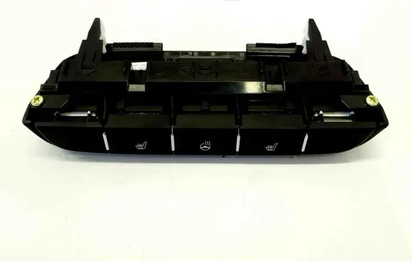 KIA Xceed Seat heating switch 93315J7010