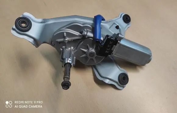 Hyundai i30 Rear window wiper motor 98700A6500