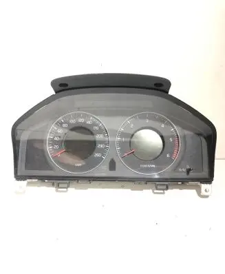 Volvo V70 Speedometer (instrument cluster) 31270899AA 36002598 69399270U