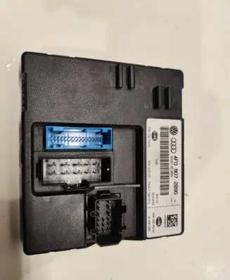 Audi A6 S6 C6 4F Light module LCM 4F0907289G 4F0910289G 5DK00876224