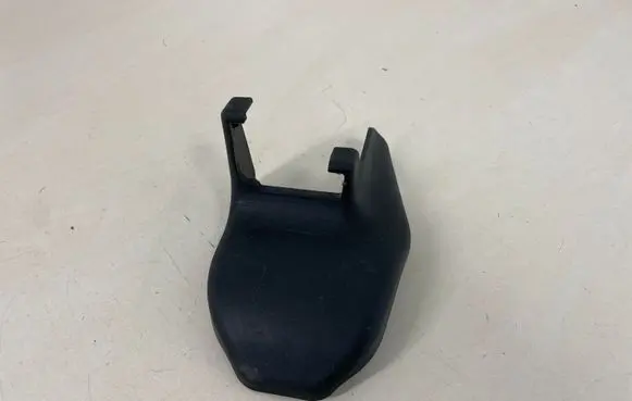 Toyota Avensis T270 Front passenger seat rail trim 7212805020