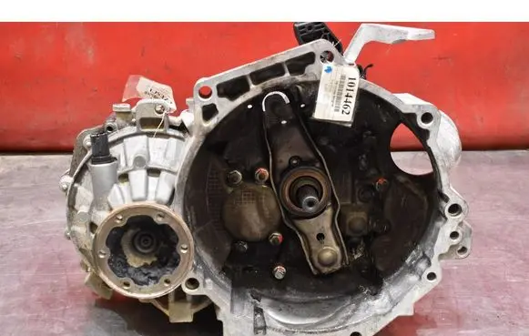 Volkswagen Cross Polo Manual 6 speed gearbox KFK